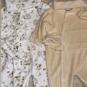 ensemble bébé en velours
