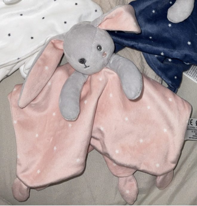 doudou en gaze de coton lapin (copie) doudou en gaze de coton lapin (copie)